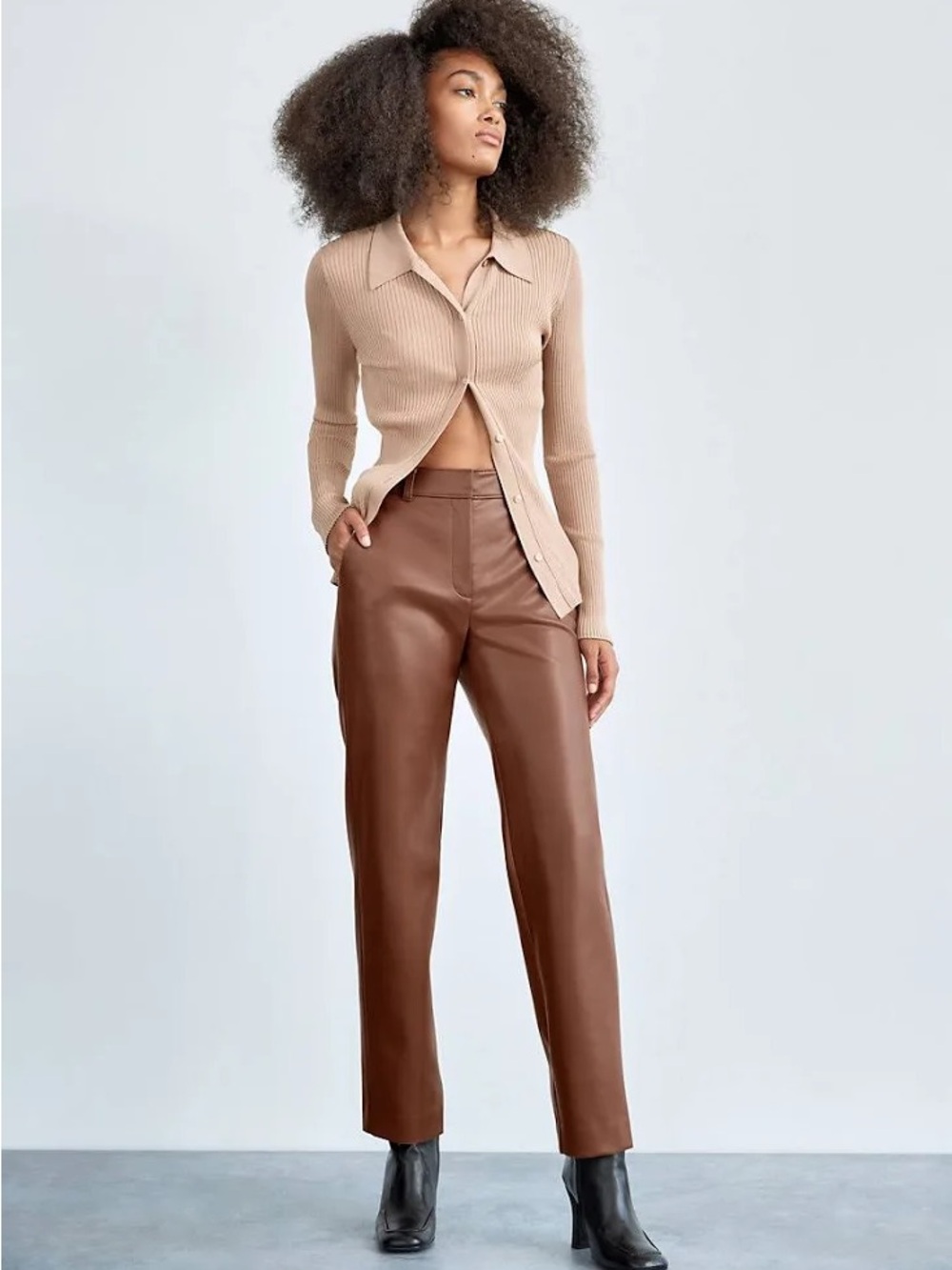 Babaton Command Cropped Brown Pants
